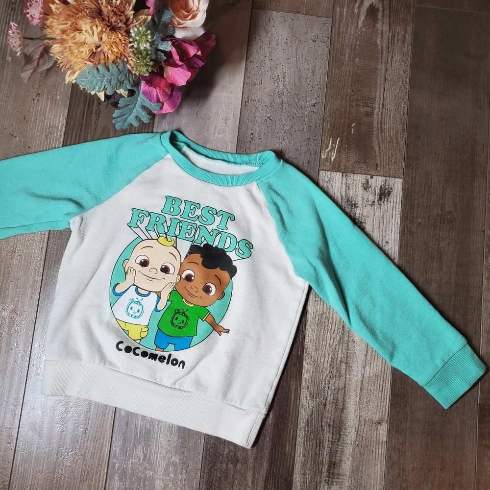 Jumping Beans CoComelon Softest Fleece Size 5T Best Friends Crewneck Pullover